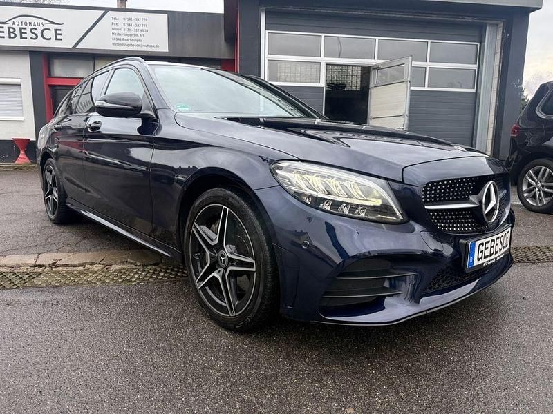 Gebraucht Mercedes C400 AMG 333 PS (244 kW) 2019 Blau Limousine