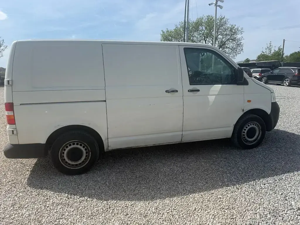 Second-hand VW Transporter 84 CP (61 kW) 2007 Alb Van