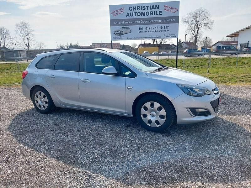 Gebraucht Opel Astra 125 PS (91 kW) 2013 Silber Limousine