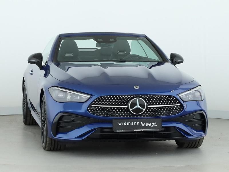 Gebraucht Mercedes CLE450 Night 381 PS (280 kW) 2024 Blau Cabrio