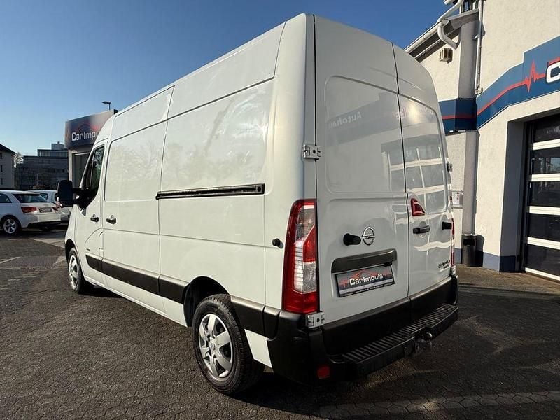 Gebraucht Opel Movano 136 PS (100 kW) 2015 Weiß Van / Kleinbus