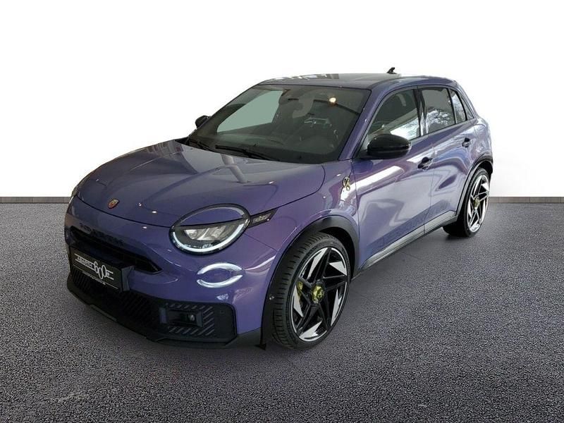 Gebraucht Abarth 600e Scorpionissima 206 kW (281 PS) 2025 Violett SUV