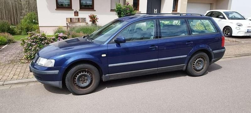 Gebraucht 1999 VW Passat Trendline Kombi | 750 € (Guter Preis) - Bild 1/4