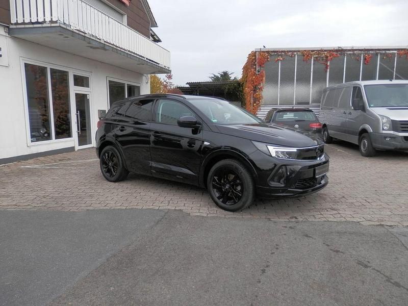 Schwarz Gebraucht 2022 Opel Grandland X GS Line SUV | 17.990 € (Teuer) - Bild 1/4