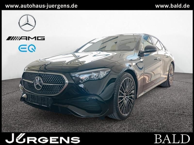 Schwarz metalliclack obsidians Gebraucht 2025 Mercedes E200 AMG Limousine | 61.490 € (Guter Preis) - Bild 1/4