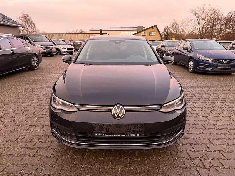 Gebraucht VW Golf VIII Move 150 PS (110 kW) 2023 Schwarz Limousine