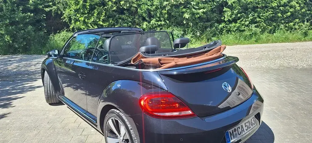 Gebraucht VW Beetle Sport 150 PS (110 kW) 2016 Schwarz Kleinwagen