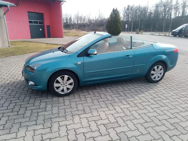 Gebraucht Ford Focus Cabriolet 136 PS (100 kW) 2008 Blau Cabrio
