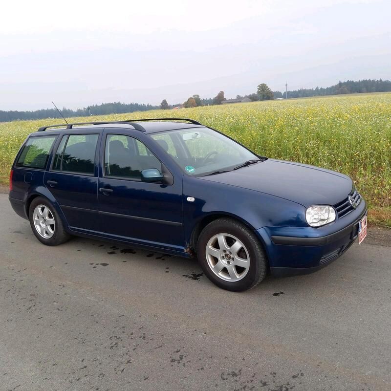 Gebraucht VW Golf IV 100 PS (73 kW) 2000 Blau Kombi