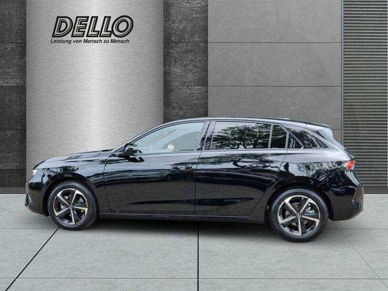Gebraucht Opel Astra 131 PS (96 kW) 2025 Lackierung schwarz perla nera/ Limousine