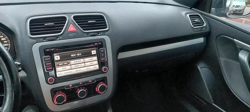 Gebraucht VW Eos 160 PS (117 kW) 2013 Schwarz Cabrio