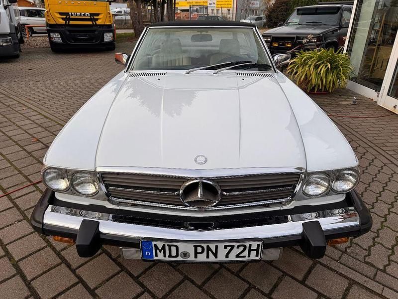 Gebraucht Mercedes 560 231 PS (169 kW) 1986 Weiß Cabrio
