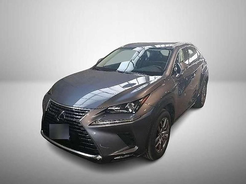 Grau Gebraucht 2020 Lexus NX300h Business Edition SUV | 27.349 € (Guter Preis) - Bild 1/3