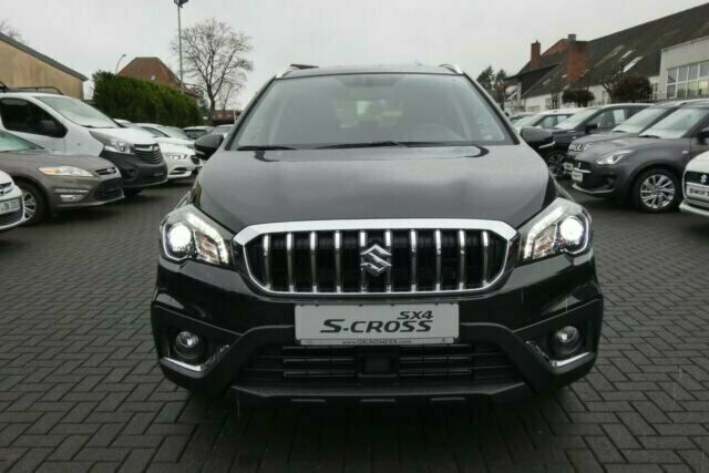 Gebraucht Suzuki SX4 S-Cross 129 PS (94 kW) 2020 Schwarz metallic SUV