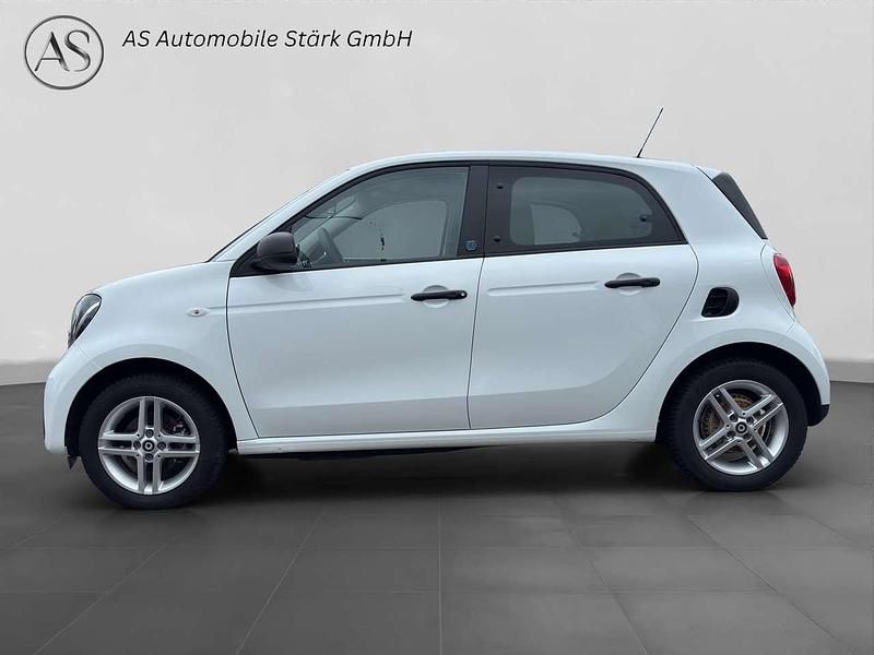 Gebraucht Smart ForFour Electric Drive 60 kW (82 PS) 2020 Weiß Kleinwagen