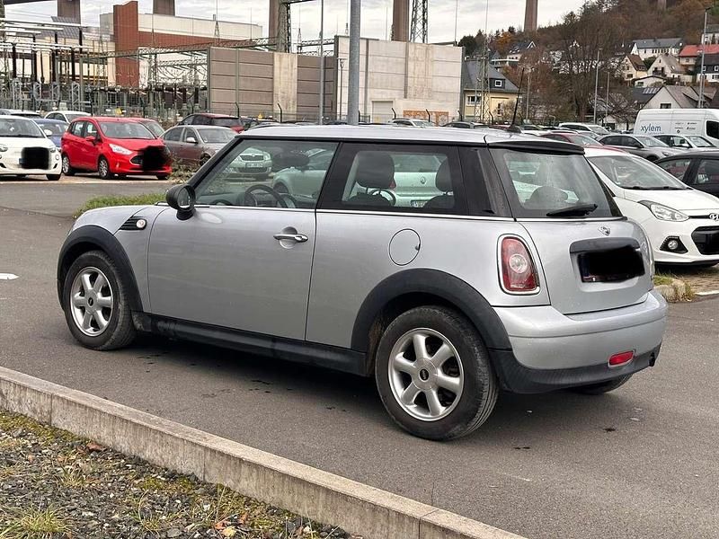 Gebraucht Mini ONE 95 PS (69 kW) 2009 Silber Kleinwagen