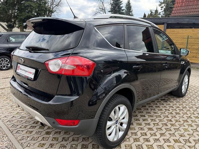 Gebraucht Ford Kuga Titanium 140 PS (102 kW) 2011 Schwarz SUV