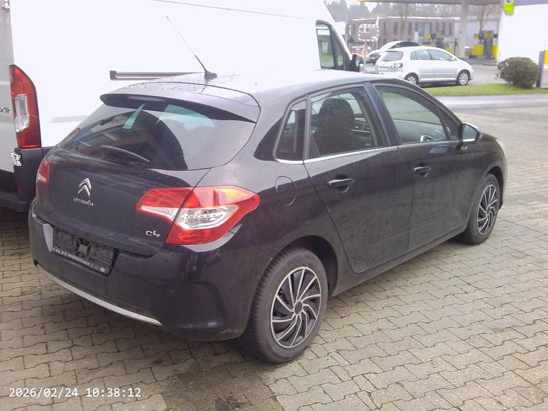 Gebraucht Citroën C4 SELECTION 131 PS (96 kW) 2014 Schwarz Kombi