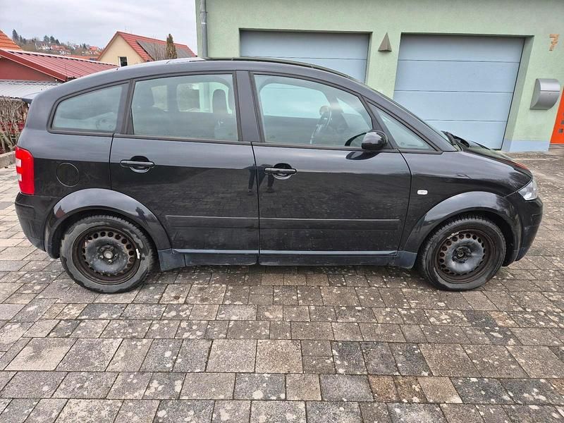 Gebraucht Audi A2 75 PS (55 kW) 2005 Schwarz Kleinwagen
