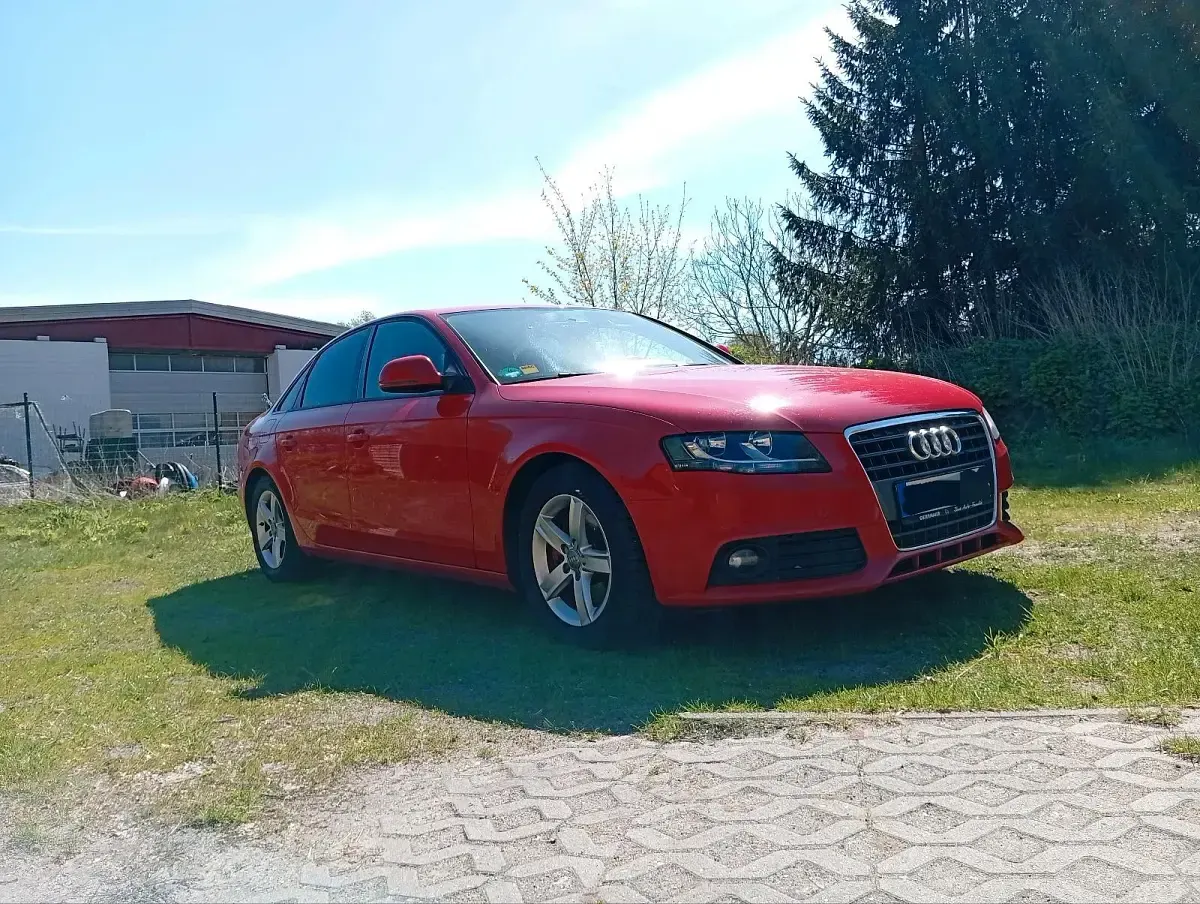 Usata Audi A4 160 CV (117 kW) 2009 Rosso Berlina