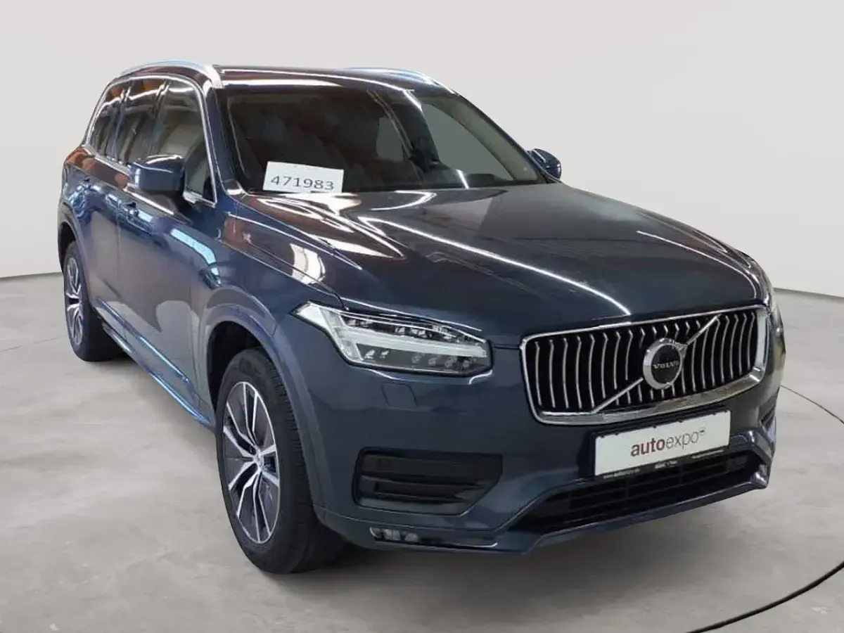 Gebraucht Volvo XC90 Momentum 235 PS (172 kW) 2022 SUV