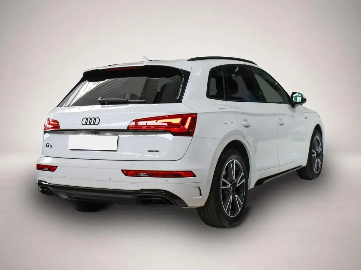 Gebraucht Audi Q5 S-Line 204 PS (150 kW) 2023 Manufacturer SUV