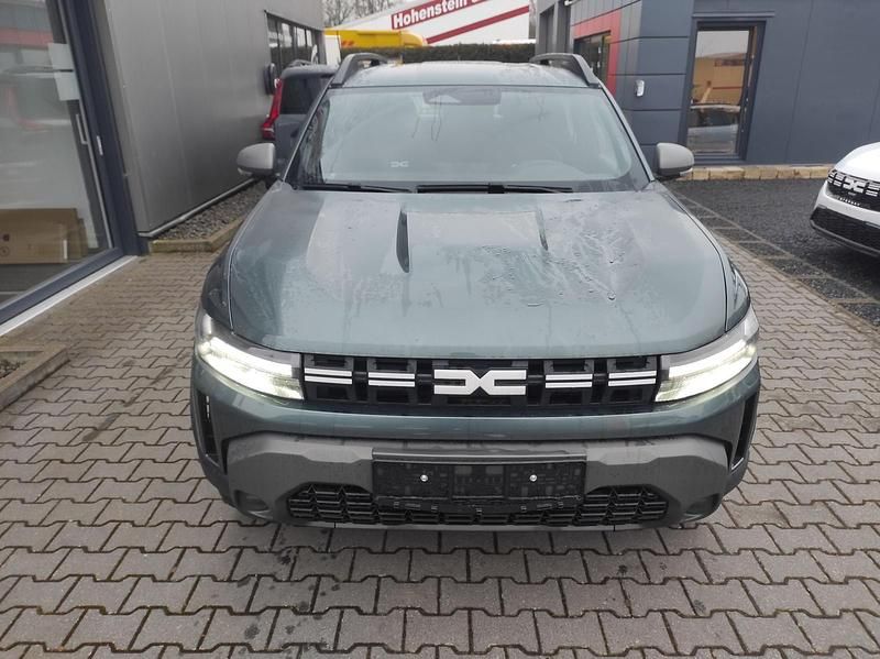 Neu Dacia Duster 120 PS (88 kW) 2025 Ceder grün SUV