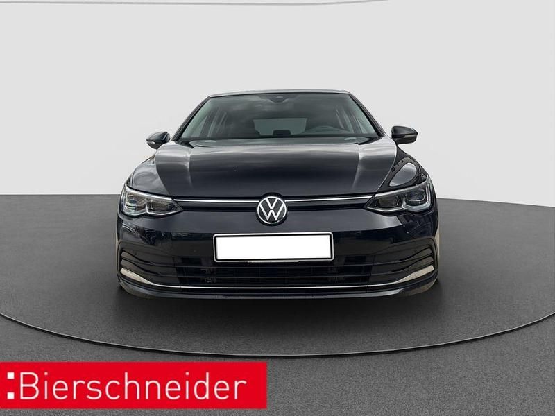 Gebraucht VW Golf VIII Active 150 PS (110 kW) 2023 Schwarz Limousine