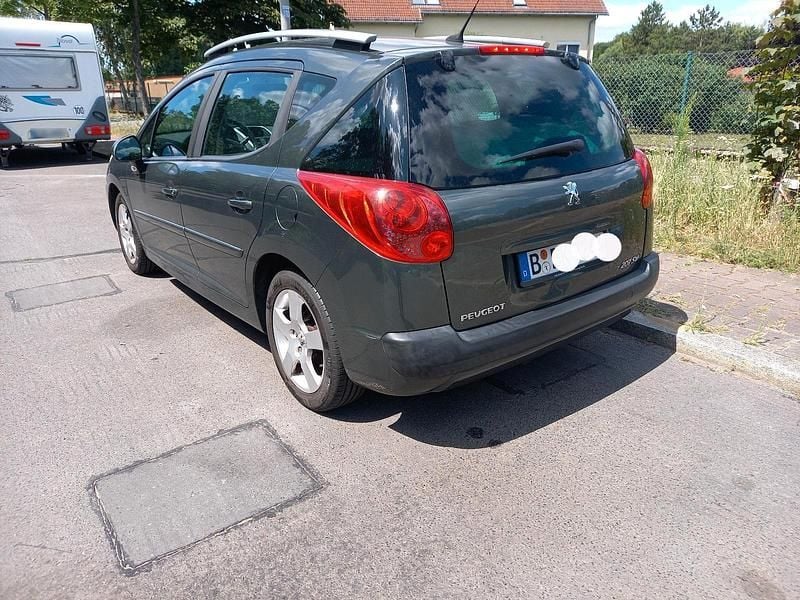 Gebraucht Peugeot 207 120 PS (88 kW) 2010 Grün Kombi