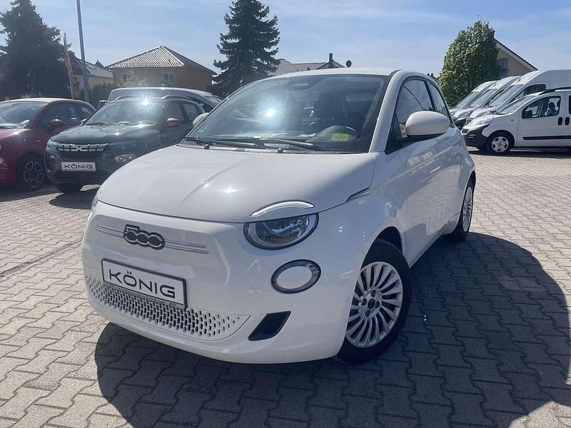Weiß Gebraucht 2023 Fiat 500e Kleinwagen | 23.999 € (Fairer Preis) - Bild 1/4