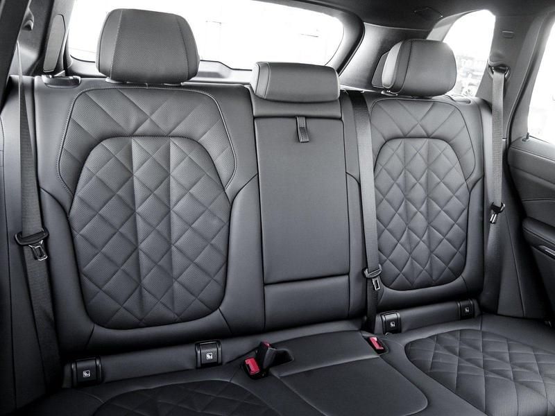 Gebraucht BMW X5 M Sport 298 PS (219 kW) 2025 Manhattan SUV