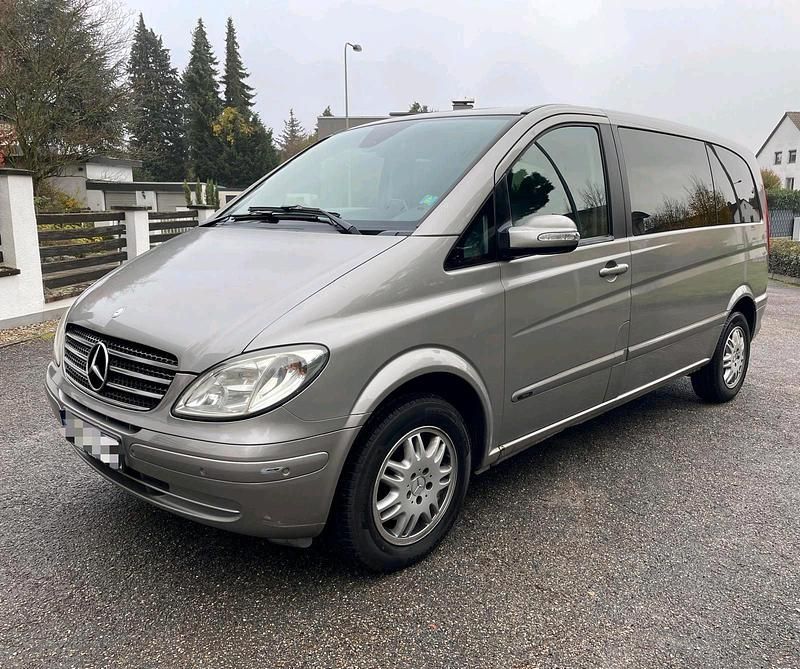 Silber Gebraucht 2008 Mercedes Viano Van / Kleinbus | 6.500 € (Guter Preis) - Bild 1/4