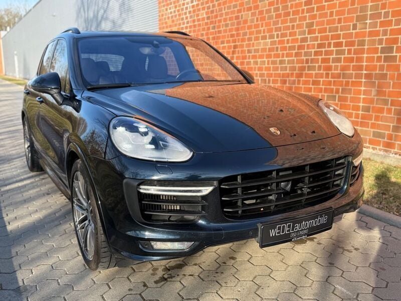 Blau Gebraucht 2015 Porsche Cayenne GTS SUV | 31.900 € (Guter Preis) - Bild 1/4