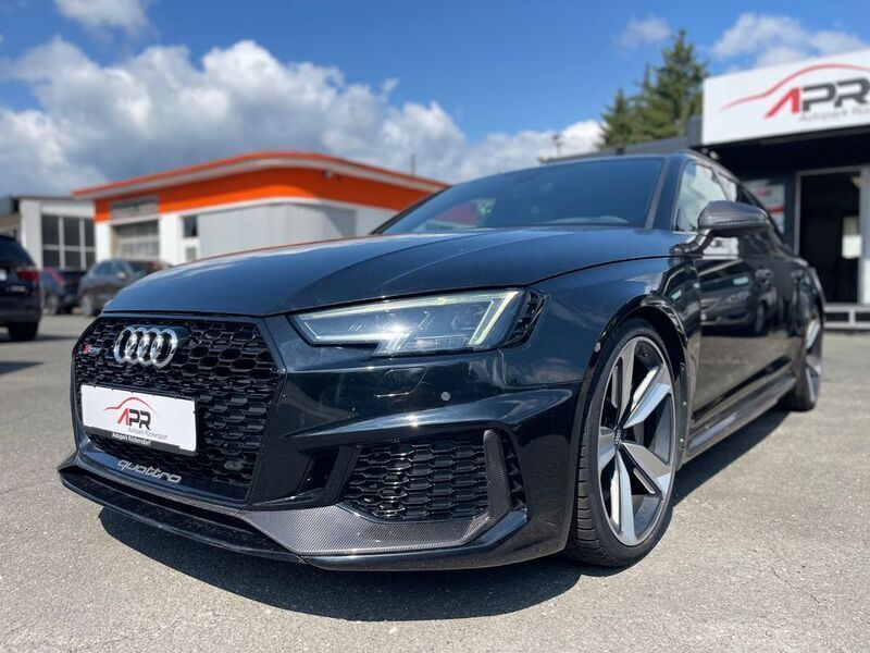 Schwarz Gebraucht 2018 Audi RS4 Sport Kombi | 36.999 € (Teuer) - Bild 1/4