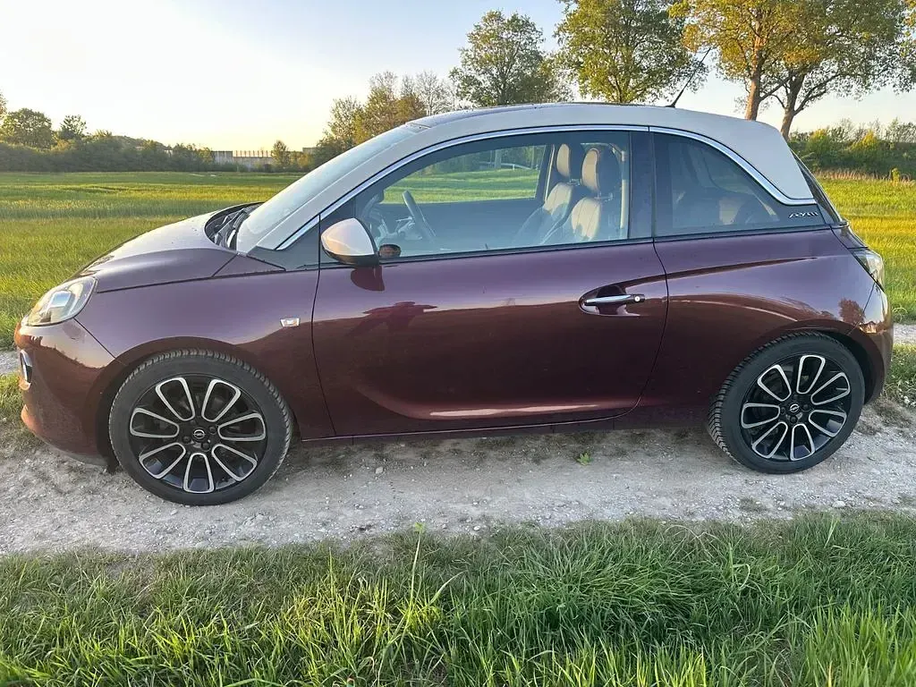 Używany Opel Adam Glam 87 KM (63 kW) 2013 Hatchback