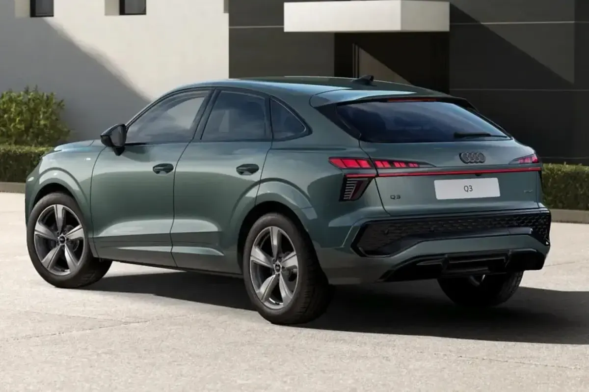 Neu Audi Q3 Sportback S-Line 204 PS (150 kW) 2026 Salbeigrün metallic SUV