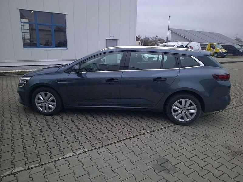 Gebraucht Renault Mégane GrandTour Business 140 PS (102 kW) 2021 Titangrau Kombi