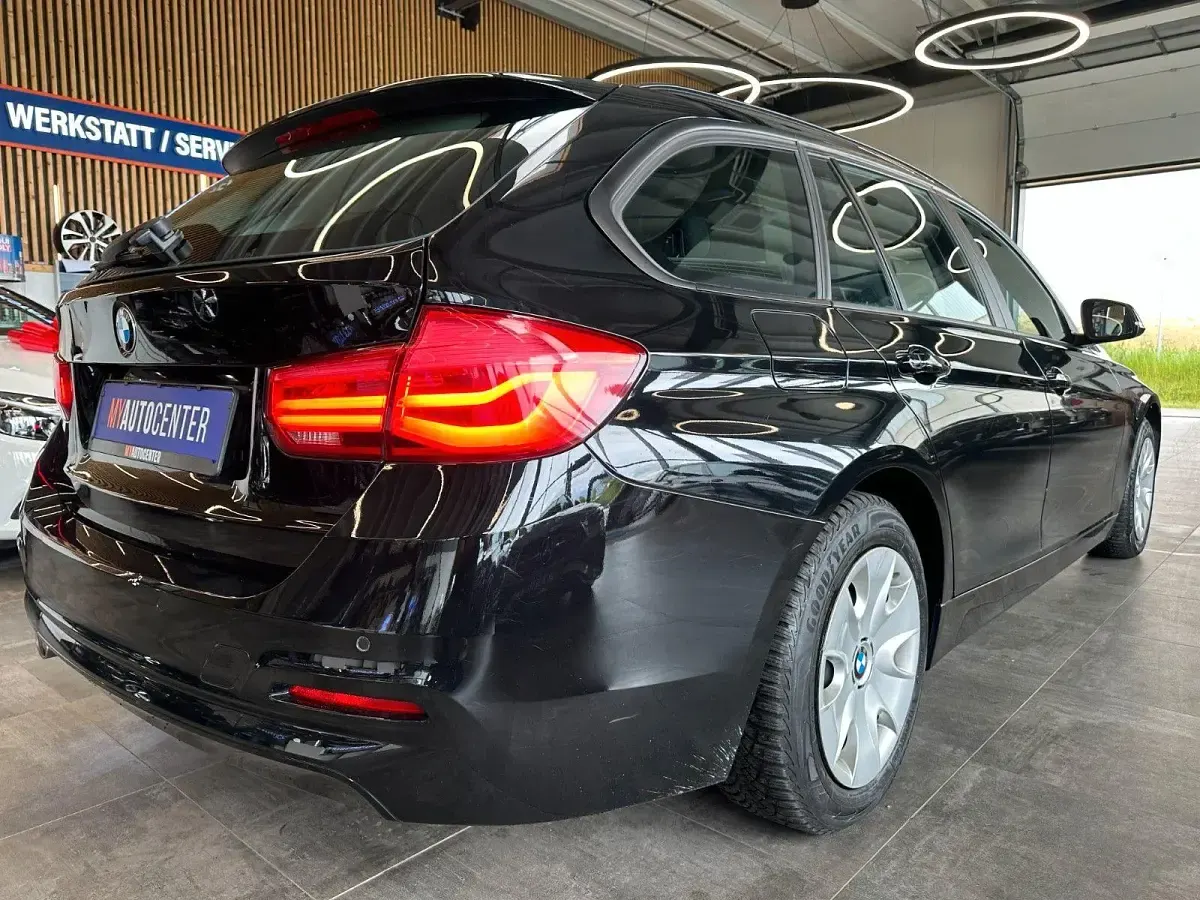 Gebraucht BMW 318 Performance 150 PS (110 kW) 2019 Schwarz Kombi