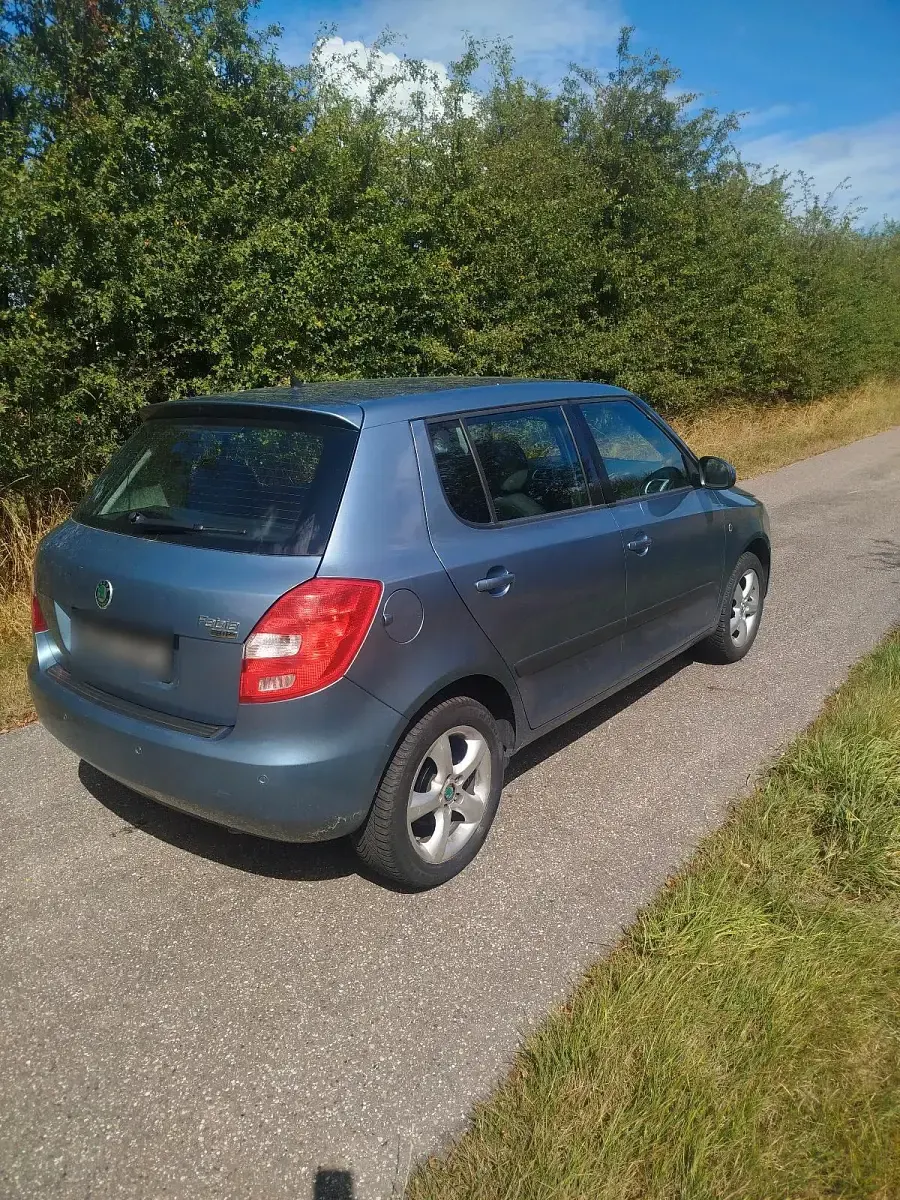 Gebraucht Skoda Fabia 60 PS (44 kW) 2009 Grau Limousine