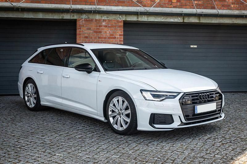 Gebraucht Audi A6 Sport 204 PS (150 kW) 2022 Weiß Kombi