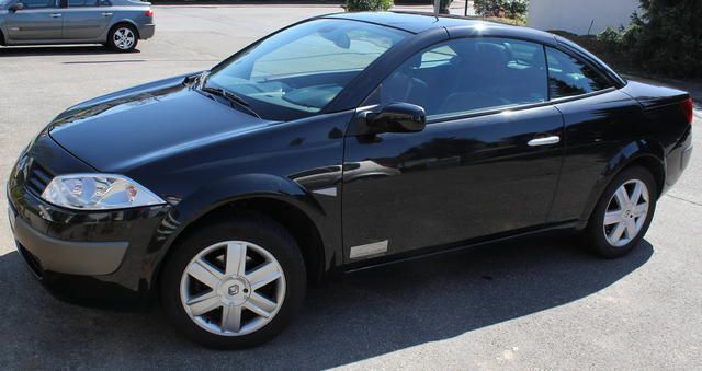 Gebraucht Renault Mégane Cabriolet Dynamique 113 PS (83 kW) 2004 Schwarz metallic Cabrio