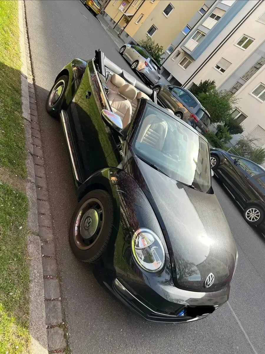 Gebraucht VW Beetle 109 PS (80 kW) 2014 Schwarz Kleinwagen
