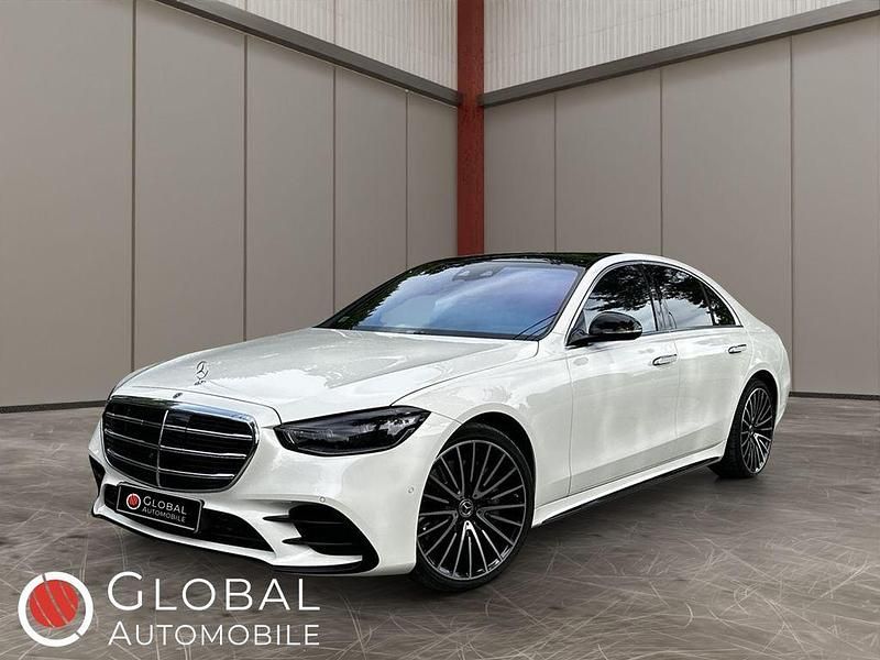 Weiß Gebraucht 2022 Mercedes S580 AMG Limousine | 90.990 € - Bild 1/4