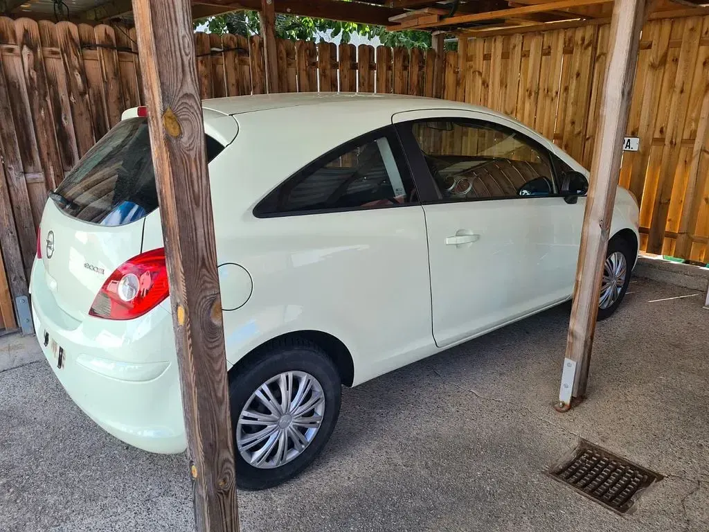 Gebraucht Opel Corsa 69 PS (50 kW) 2012 Kleinwagen