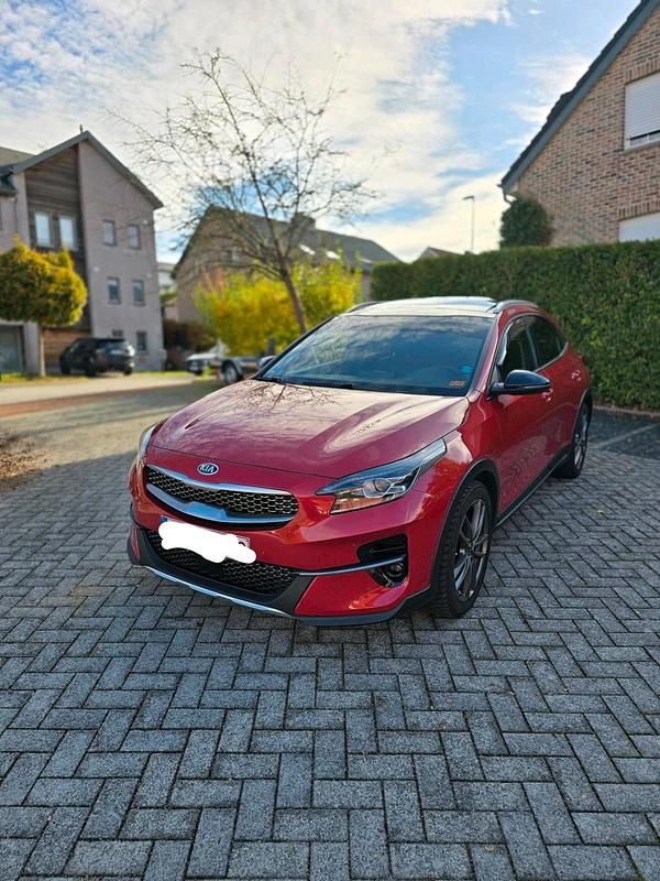 Rot Gebraucht 2020 Kia XCeed Platinum Edition SUV | 18.500 € (Fairer Preis) - Bild 1/4