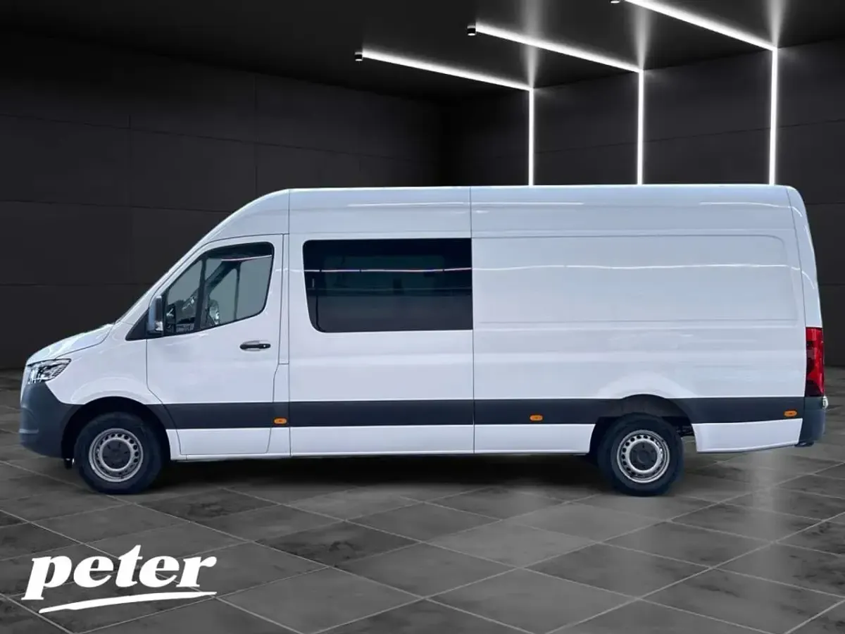 Gebraucht Mercedes Sprinter 190 PS (139 kW) 2021 Arktikweiß Van