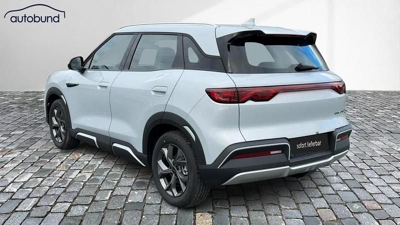 Neu BYD Atto 2 Boost 130 kW (177 PS) 2025 Weiss / skiingwhite SUV