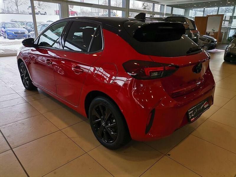 Gebraucht Opel Corsa 101 PS (74 kW) 2023 Kardio rot (metallic) Limousine