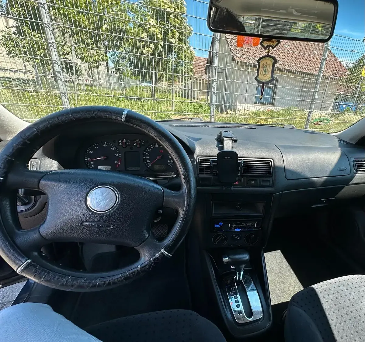 Gebraucht VW Golf IV 75 PS (55 kW) 1998 Blau Kleinwagen