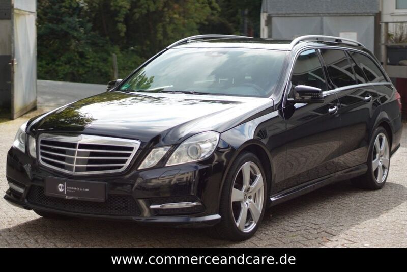 Schwarz Gebraucht 2012 Mercedes E500 Avantgarde Limousine | 8.999 € (Superpreis) - Bild 1/4